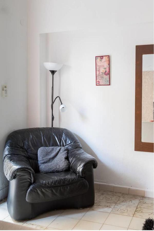 شقة 2Bd- Perfect Location With Square View سالونيك المظهر الخارجي الصورة