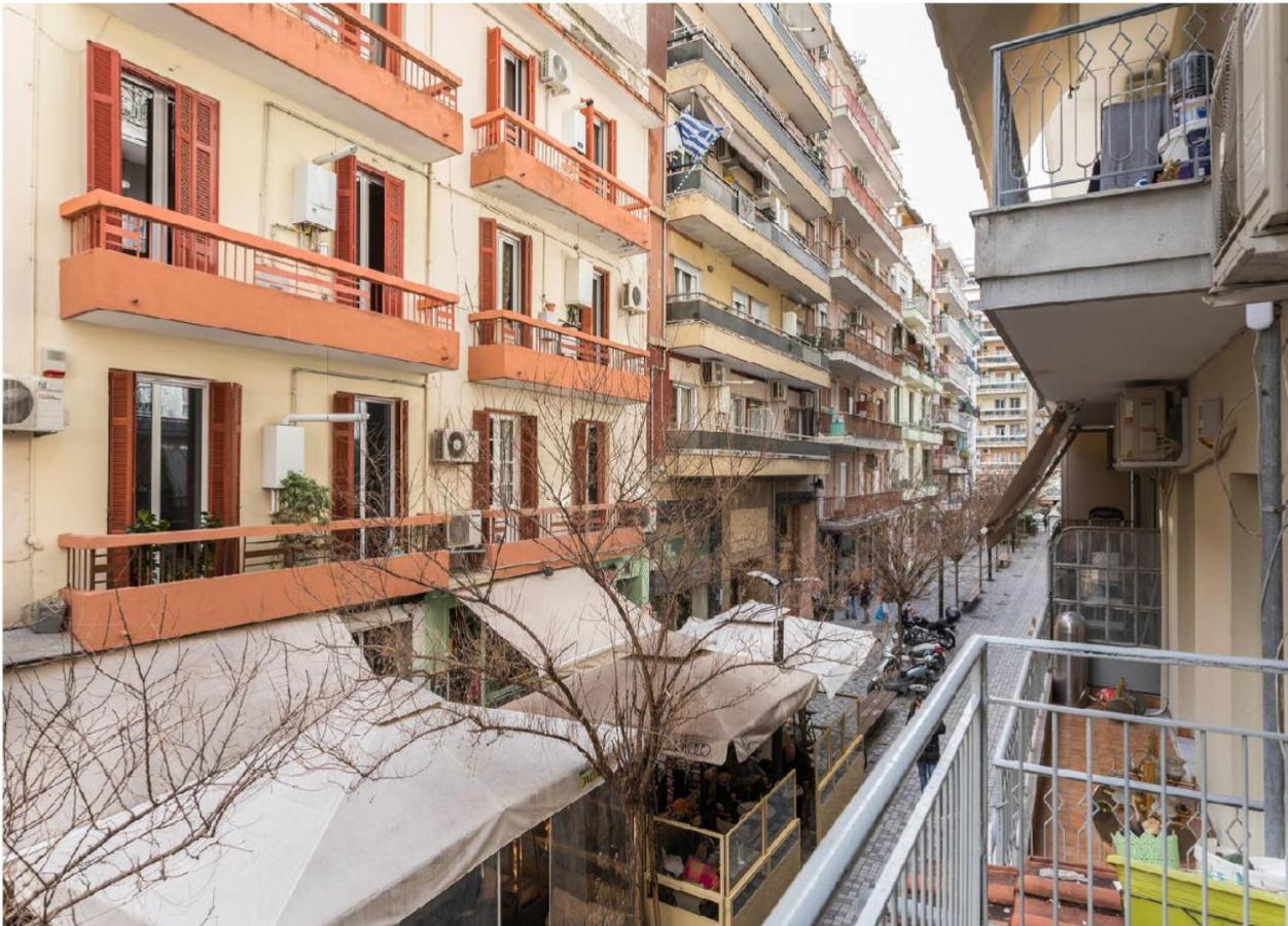 شقة 2Bd- Perfect Location With Square View سالونيك المظهر الخارجي الصورة